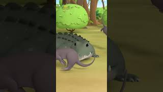 CROCODILE ATTACKING OTTERS 🐊  Leo the Wildlife Ranger  shorts education kids [upl. by Brent]