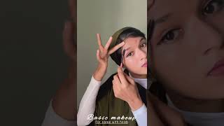 Basic makeup with saree💄🧕🥻sareelove hijabstyle makeuptutorial dressupgetreadywithme [upl. by Joo]