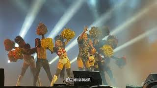 Xuxa cantando  Ilariê no Universo SpantaRJ 200124 [upl. by Arhsub]