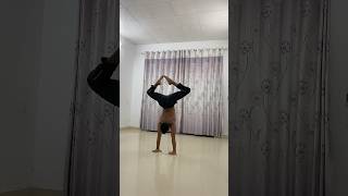 Hand balance yoga  Handstand flow  yoga yogi yogalife yogainspiration yogaeveryday [upl. by Joela]