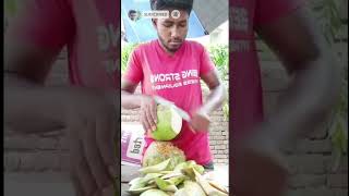 jaldi Nariyal Pani Kaise nikale fatafat coconut cutting machine shortsvideo streetfood tajruddin [upl. by Island]