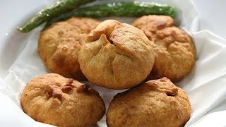 chicken kachori recipe  crispy kachori [upl. by Felicio]