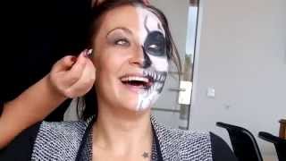 Halloween So werdet ihr zur TotenkopfLady  Make up  Tutorial deutsch [upl. by Alisander]