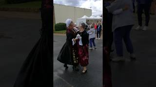 Danse Scottish en costume traditionnel breton [upl. by Enicar744]