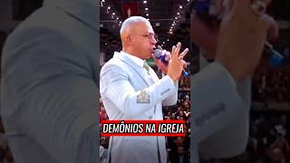 Pastor Júnior Trovão Demônios na Igreja juniortrovao demonio igreja shorts pregação [upl. by Freddie]