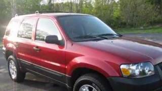 2005 Ford Escape Start Up Engine amp In Depth Tour [upl. by Helali877]