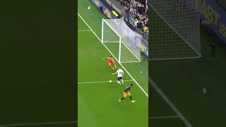 Rodrigo Bentancur limbs vs Leeds [upl. by Driskill]