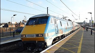 Grantham Railway Station 07122015 [upl. by Whitford]