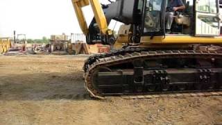 Cat 345 Pipelayer [upl. by Hufnagel624]