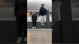 VOLVEMOS A BAILAR UN NUEVO TREND dance tiktok trend retodebaile bailechallenge [upl. by Ailima]