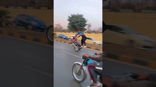 One Wheeling Honda 125 [upl. by Krahmer]