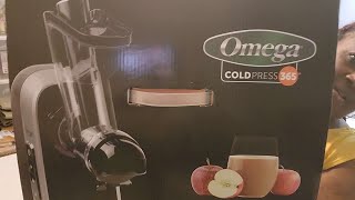 No Eating Just Juicing DAY 12  Omega Cold Press 365 Juicer Review [upl. by Brom]