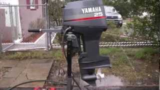 1998 Yamaha 25hp shortshaft 2 stroke tiller 3 cylinder [upl. by Joanna]