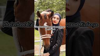 Photoshoot Zaskia Sungkar Bersama Kudanya Yang Fotogenik [upl. by Annunciata445]