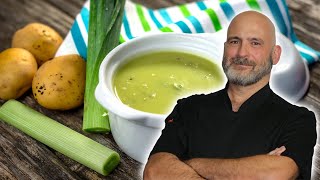 Soupe aux poireaux et aux pommes de terre  Potage parmentier très facile à réaliser [upl. by Emilia]