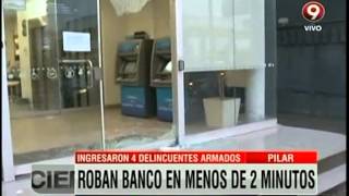 Roban banco en menos de 2 minutos en Pilar [upl. by Slosberg]