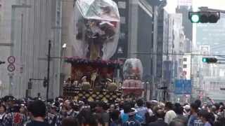 遠州横須賀三熊野神社の祢里 三越前で巡行 神田祭 ご遷座４００年奉祝大祭 ２０１５．５．９ [upl. by Kurtis]