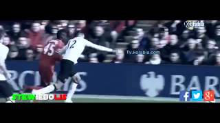 Mario Balotelli Fights Chris Smalling ● Liverpool Fans Stop Him ● Liverpool  Man Ut [upl. by Norret]