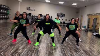 Ellos Vienen Ellos Van Remix Dance Fitness routine by Isamar Sevilla [upl. by Eirised]