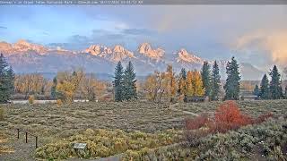 Teton Time Lapse of sunrise viewed from Dornans on October 11 2024 [upl. by Annig]