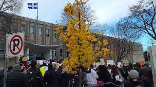 مضاهرات من أجل اللغة الفرنسية في كيبيك Francisation des manifestants dénoncent les coupures à QC [upl. by Eenert]