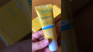 uriage bariésun crème solaire spf 50 واقي شمسي للبشرة ذهنية [upl. by Downes644]