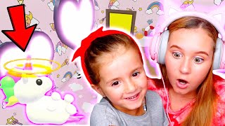 MAKING MY LITTLE SISTERS DREAM HOUSE in Adopt Me Roblox Gaming w Ruby and Bonnie [upl. by Aenat]