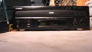 Pioneer CLD D701 LaserDisc player [upl. by Maurer]