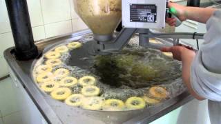 FABRICACION DE ROSQUILLAS FRITAS HDmp4 [upl. by Niawat10]