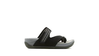 Baretraps Denni Rebound Sandal [upl. by Akenet]