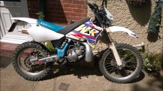 Yamaha wr200 1991 dt200 wr rebuild project photo album and start fmf powered [upl. by Tressia538]