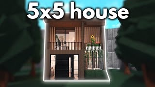 Building a 5x5 house in Bloxburg [upl. by Manoff]