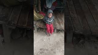 Poor child 🚸😔 weeping videoviralvideo hearttouching heartbroken sad helping poor child [upl. by Michal]