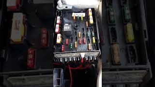 Volkswagen Passat Variant CONFORTLINE 2012 Fuse Box [upl. by Aimit]