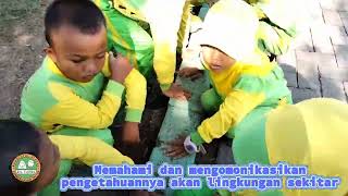 Menumbuk daun pandan [upl. by Helas917]