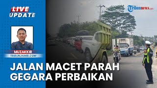 Jalan Lintas Sumatera JambiPalembang Macet Total karena Perbaikan Rigit Beton dekat Pintu Tol [upl. by Yttel]