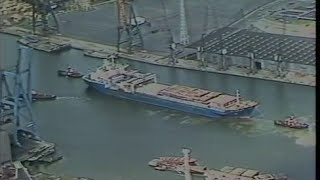 Tilbury Dock Aerial footage  1989  TN89026024 [upl. by Enomrej]