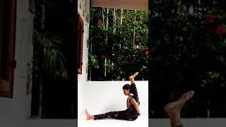 Shortsyoga⭐ guys exercise one leg up stressing 🦵🧘 [upl. by Ahcsrop770]