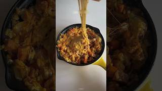 Quick amp Delicious One Pot Tomato Curry Cheese Baked Rice Recipe [upl. by Folly]