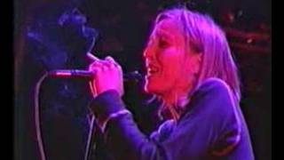 Portishead  Glory Box Glastonbury 98 Live [upl. by Smiley108]