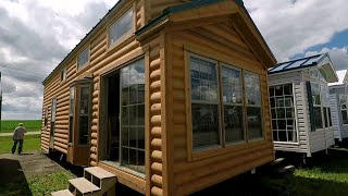 BRISTLECOMB LODGE LOG CABIN PARK MODEL RV Tiny House  Rosemont RV Show [upl. by Hnad]