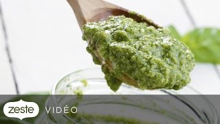 Technique pour préparer un pesto de roquette aux amandes  Zeste [upl. by Grondin]