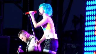 Brick By Boring Brick Paramore 71914 Monumentour [upl. by Ahnavas536]