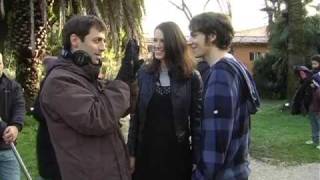 Meno male che ci sei  La scena del primo bacio clip dal backstage [upl. by Anialahs]