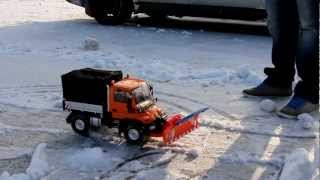 Winterdienst mit dem UNIMOG U300 von Carson [upl. by Arlyn]