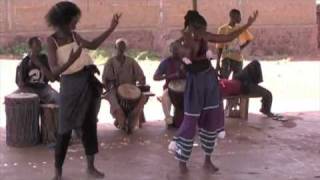 Mali quotMendianiquot Menjani 6 African Djembe Drums Dance and Chants [upl. by Niwdla]