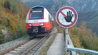 Abfahrt der ÖBB REX4414 AttnangPuchheim  StainachIrdning im Hallstatt 28102023 [upl. by Enawyd]