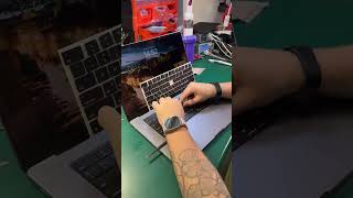 MacBook Pro 16 Гравировка без потери гарантии [upl. by Zephaniah224]