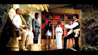 जुल्म और पाप का खेल हमेशा पापियों की ज़िन्दगी के साथ ही खत्म होता है  Amitabh Bachhan Action Scene [upl. by Ynabla547]