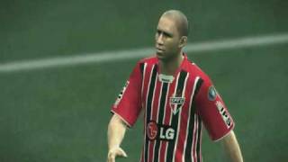 PES 2010  Patch Brazucas on 9600GT quotcapadaquot [upl. by Carly]